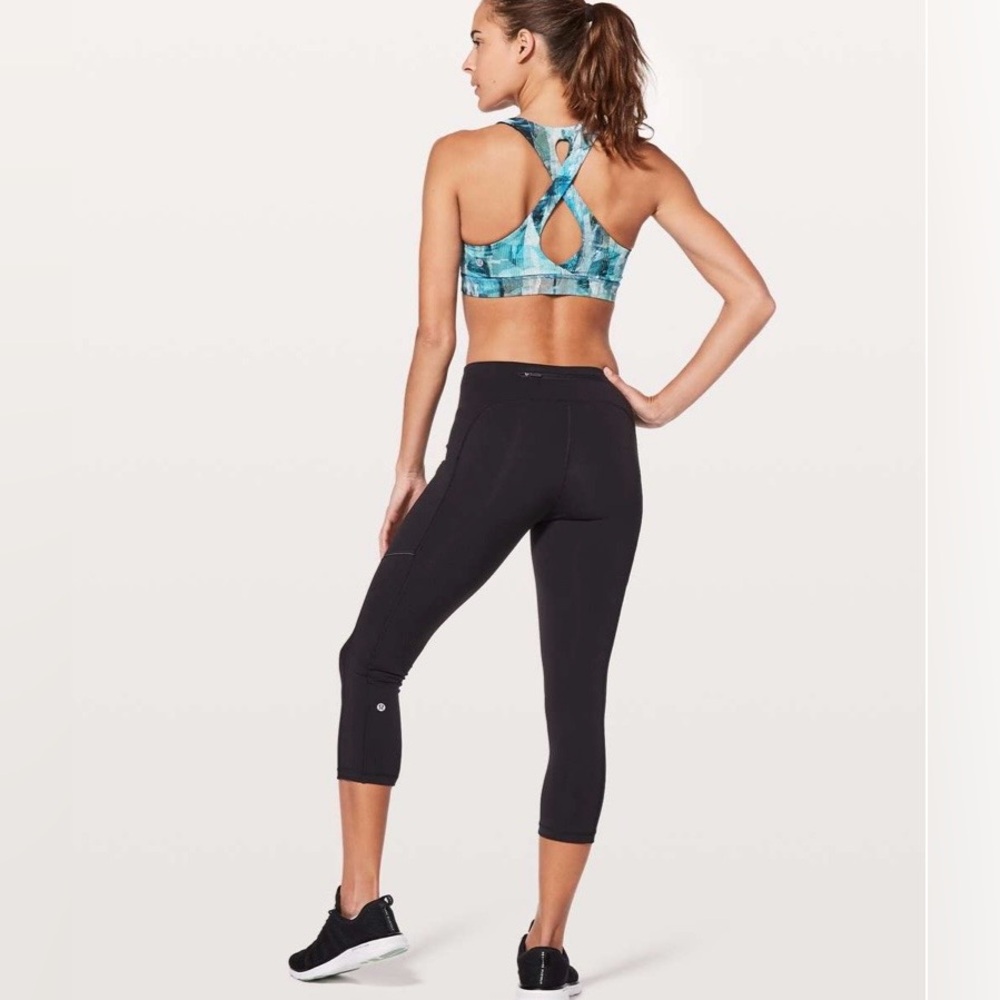 Lululemon Time To Sweat Bra Sun Dazed Multi Blue 4 Yoga Sports  Bra - Picture 4 of 9